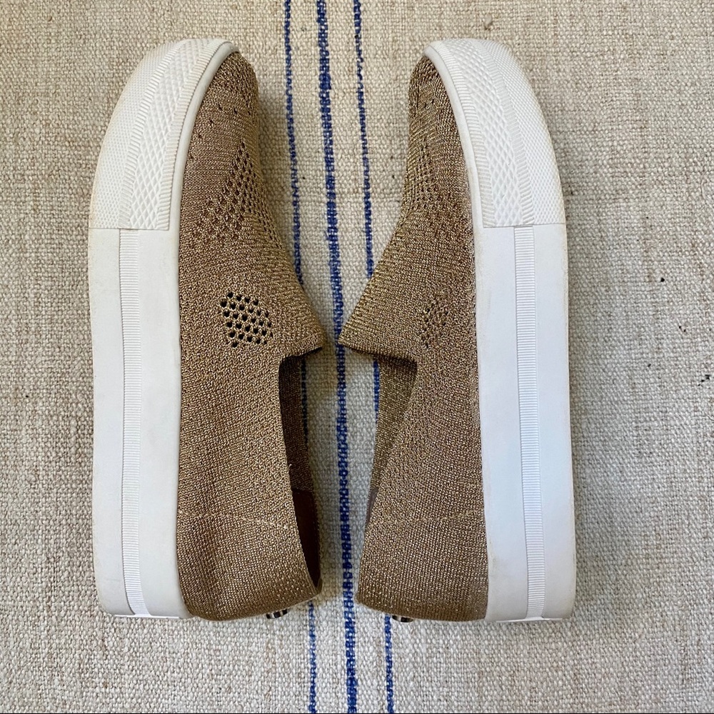 STEVE MADDEN Stretch Metallic Sneakers
